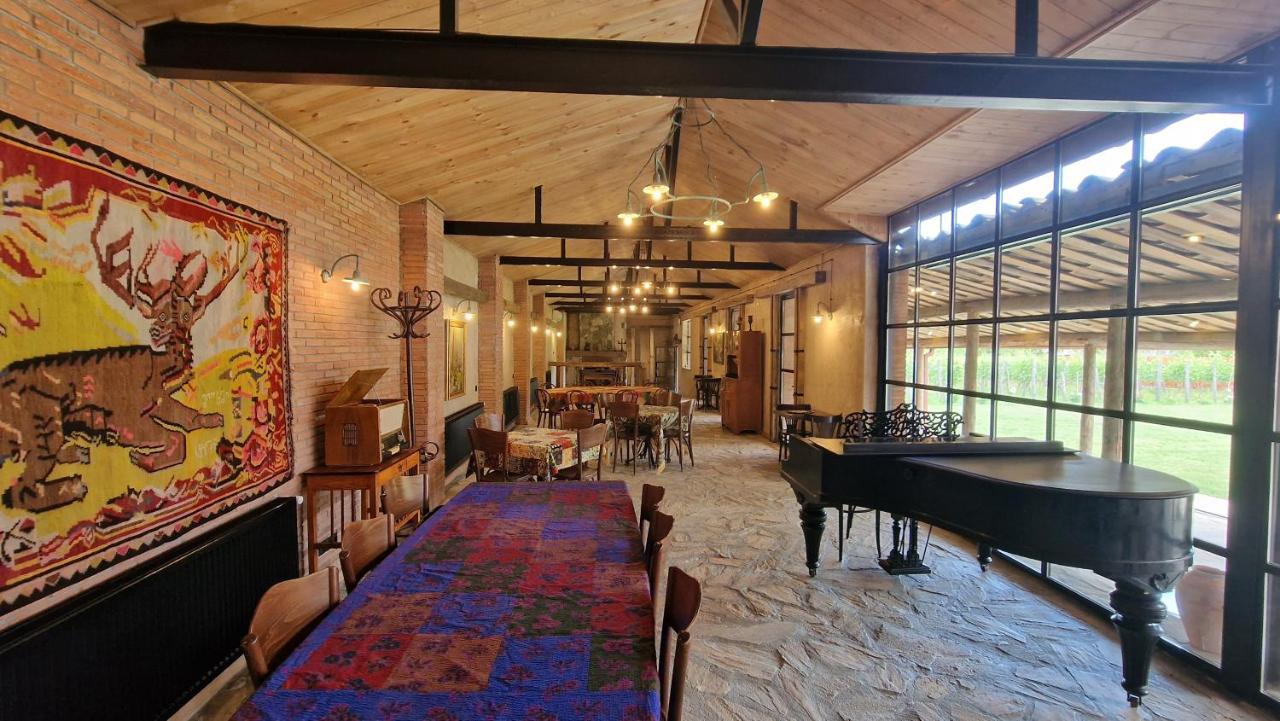 Giorgi Ushikishvilis Chateau-Marani Akhmeta Exteriör bild